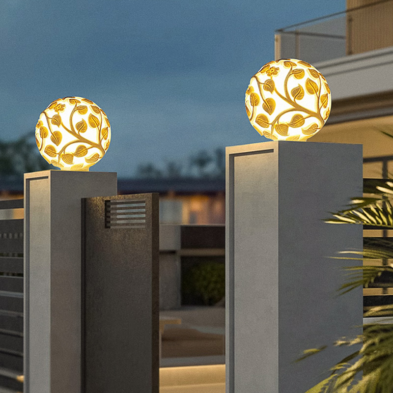 Outdoor column lights solar LE - огляд і ціна Garden Lighting Decor