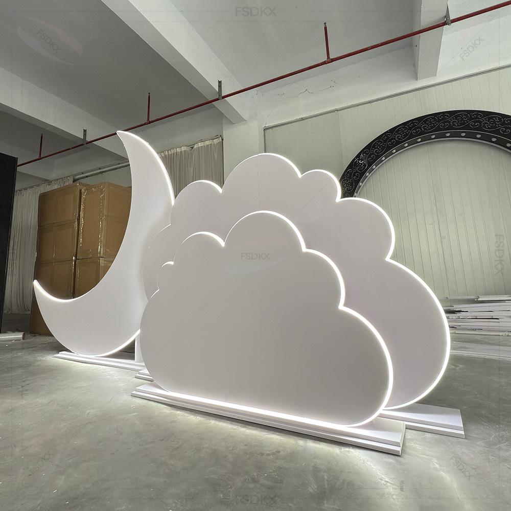 Chic Led Light Moon&Cloud PVC  - огляд і ціна Lighting Decor Rentals